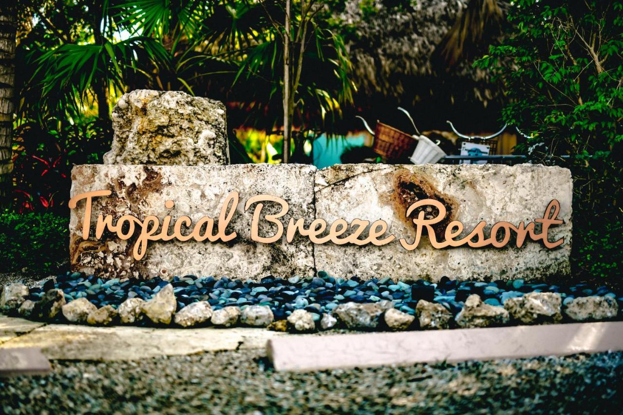 Tropical Breeze Resort 사라소타 외부 사진